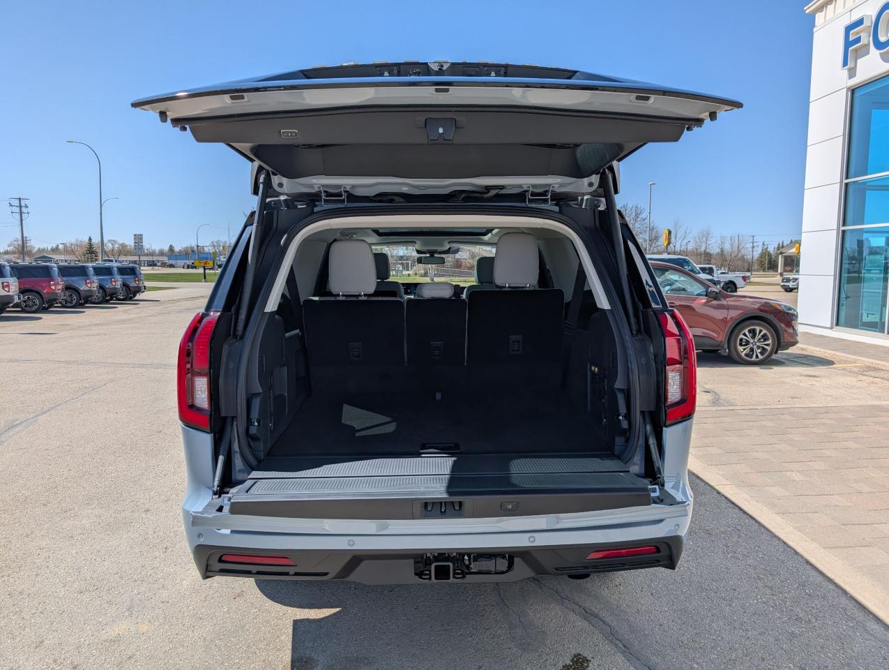 2025 Ford Expedition ACTIVE MAX Photo5