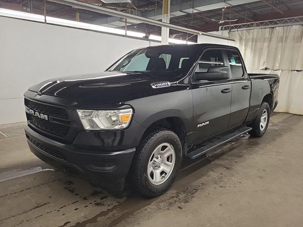 Used 2022 RAM 1500 Tradesman  | 4X4 | 3.55 Ratio | Rear Camera | Bluetooth | and more! for sale in Guelph, ON