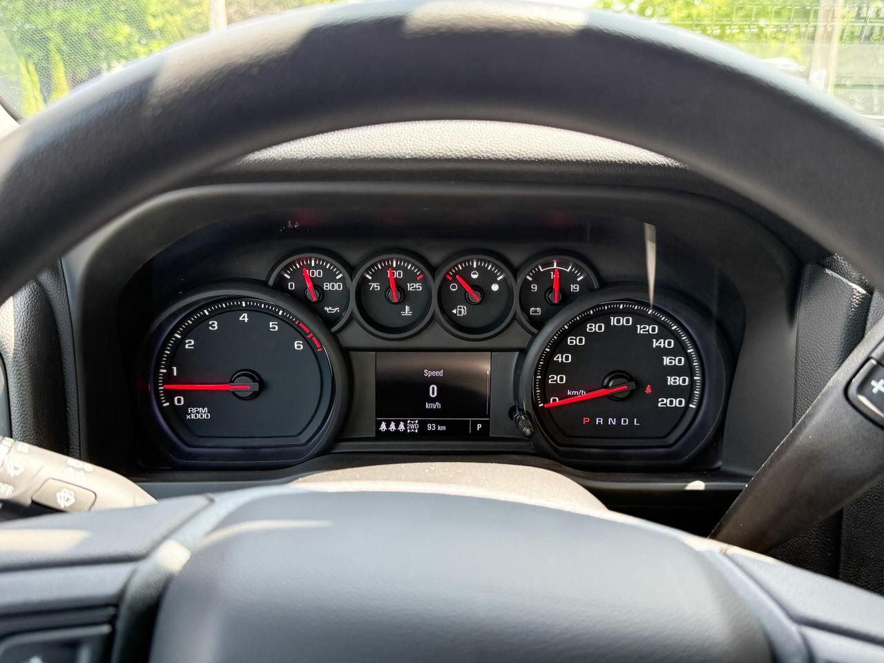 2025 Chevrolet Silverado 3500HD Work Truck ROCKY RIDGE PACKAGE - 6.6L V8 WORK TRUCK WITH REMOTE ENTRY, HITCH GUIDANCE WITH HITCH VIEW, INTELLIBEAM, HD REAR VISION CAMERA Photo