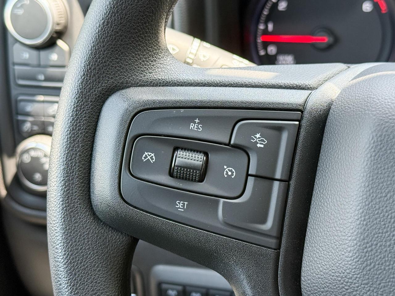 2025 Chevrolet Silverado 3500HD Work Truck ROCKY RIDGE PACKAGE - 6.6L V8 WORK TRUCK WITH REMOTE ENTRY, HITCH GUIDANCE WITH HITCH VIEW, INTELLIBEAM, HD REAR VISION CAMERA Photo