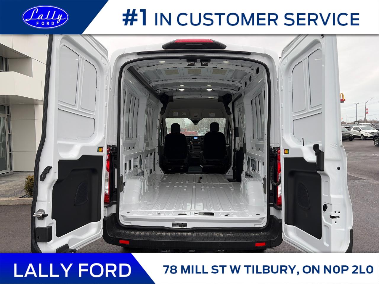 2024 Ford Transit 250  Photo4