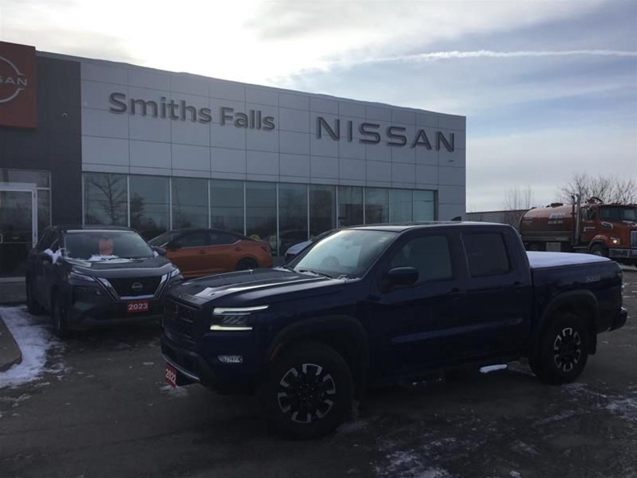 Used 2022 Nissan Frontier Crew Cab PRO-4X 4x4 at for sale in Smiths Falls, ON