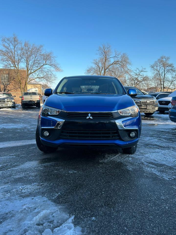 2017 Mitsubishi RVR SE