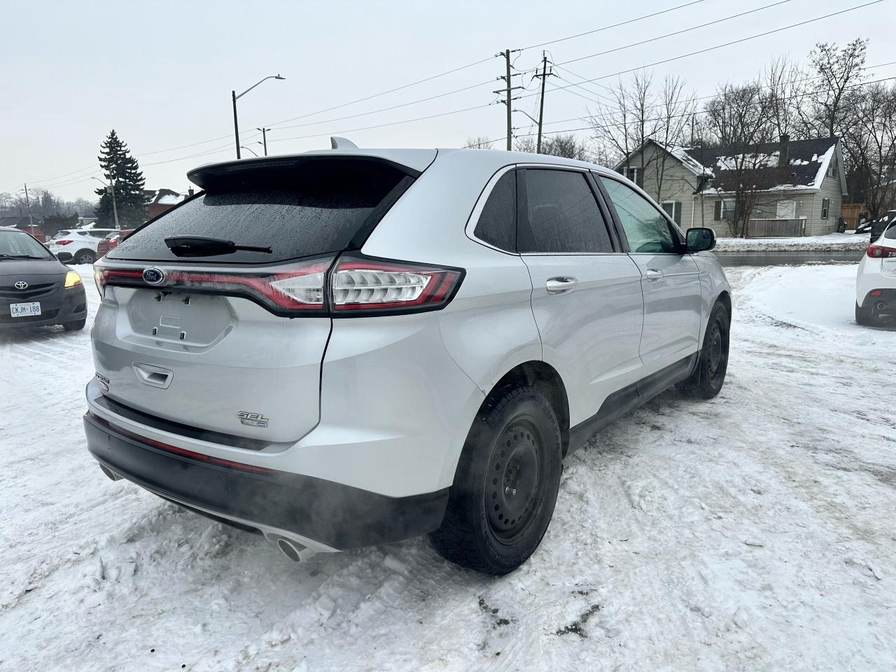 2016 Ford Edge SEL - Photo #4