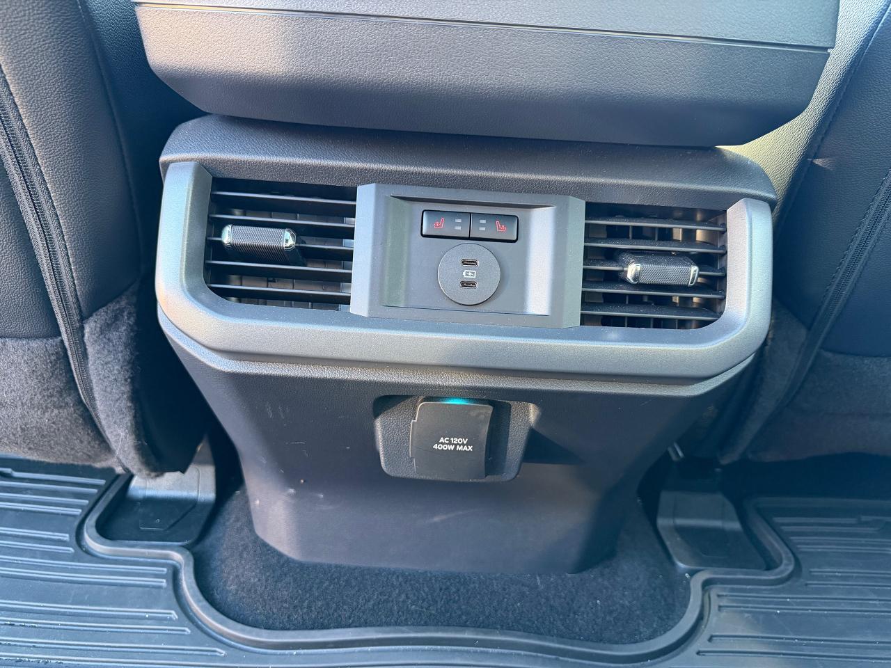 2025 Ford F-150 Lariat Photo5