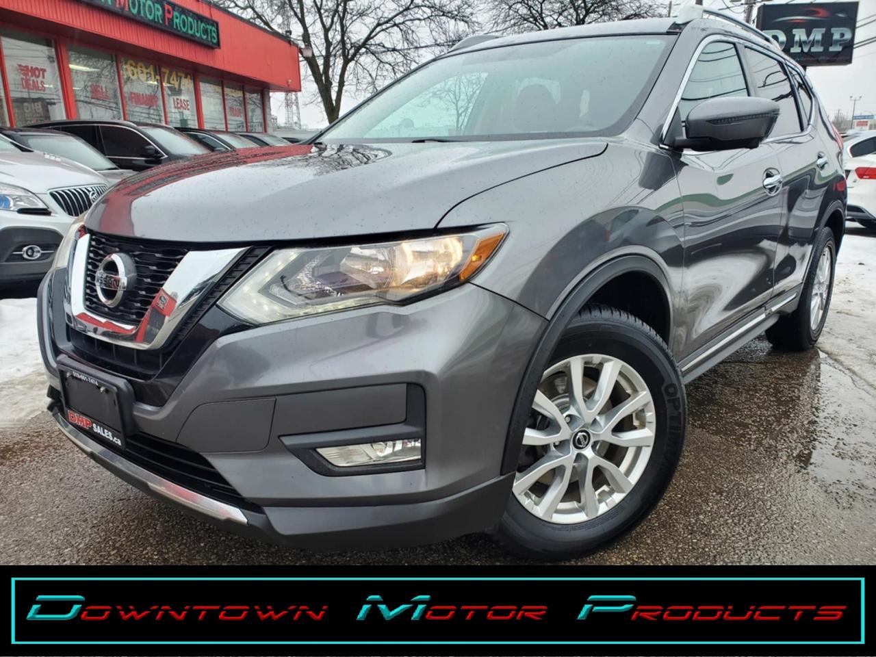 Used 2017 Nissan Rogue SV AWD for sale in London, ON