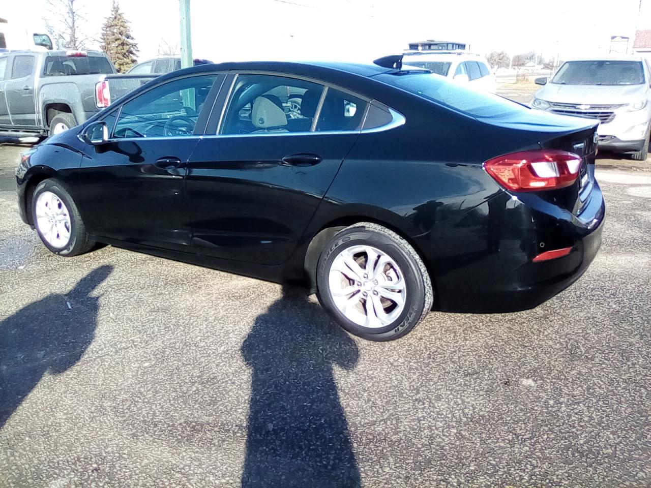 2019 Chevrolet Cruze LT AUTO