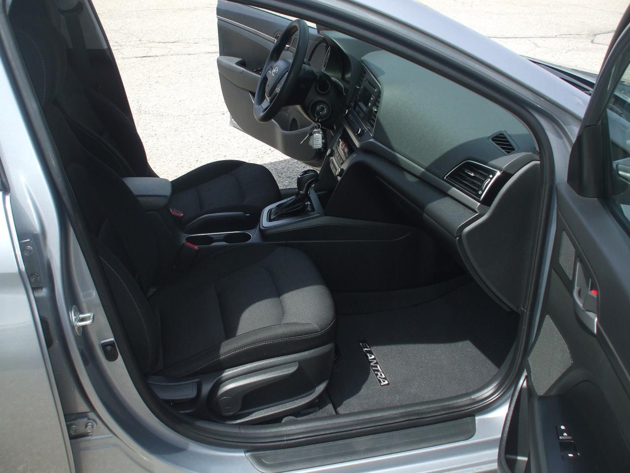 2017 Hyundai Elantra Certified,Bluetooth,Clean CarFax,2 Set of Keys - Photo #13