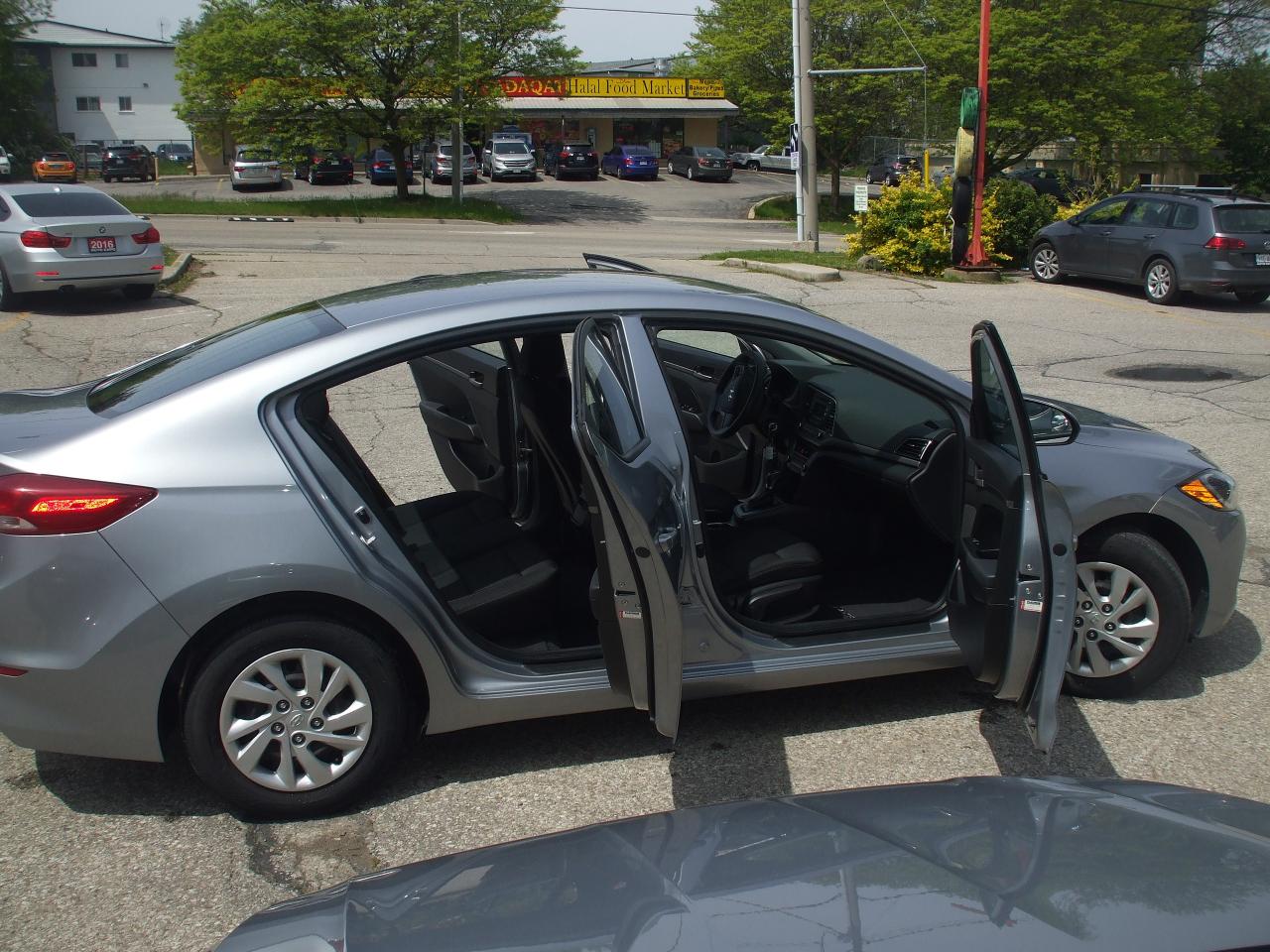 2017 Hyundai Elantra Certified,Bluetooth,Clean CarFax,2 Set of Keys - Photo #20