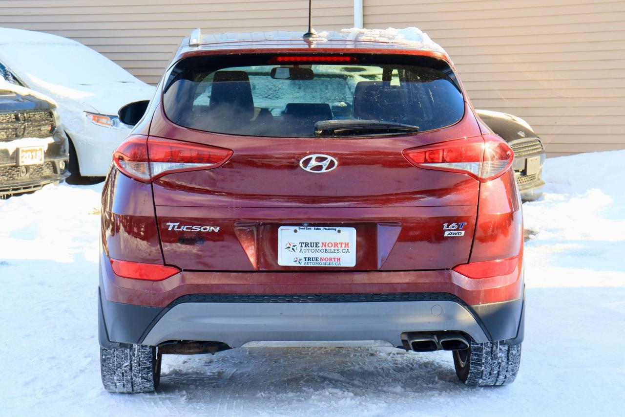 2016 Hyundai Tucson Premium | AWD | Reverse Cam | Alloys | 1 Owner ++ Photo8