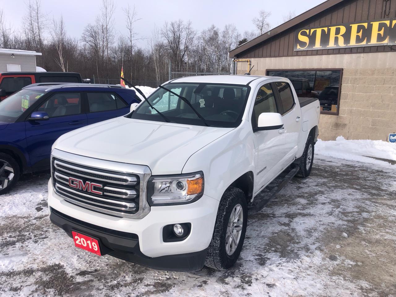 Used 2019 GMC Canyon SLE Crew Cab 4x4 for sale in Smiths Falls, ON