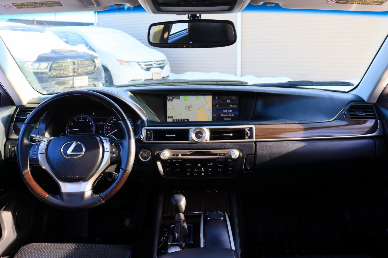 2015 Lexus GS 350 AWD | Leather | Roof | Nav Cam | Immaculate Shape Photo74