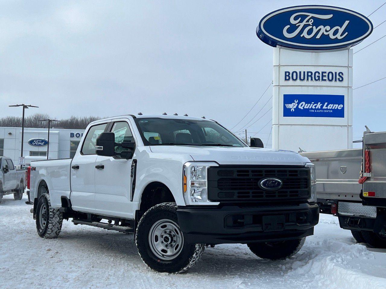 New 2025 Ford F-250 Super Duty SRW XL 4WD CREW CAB 8' BOX for sale in Midland, ON