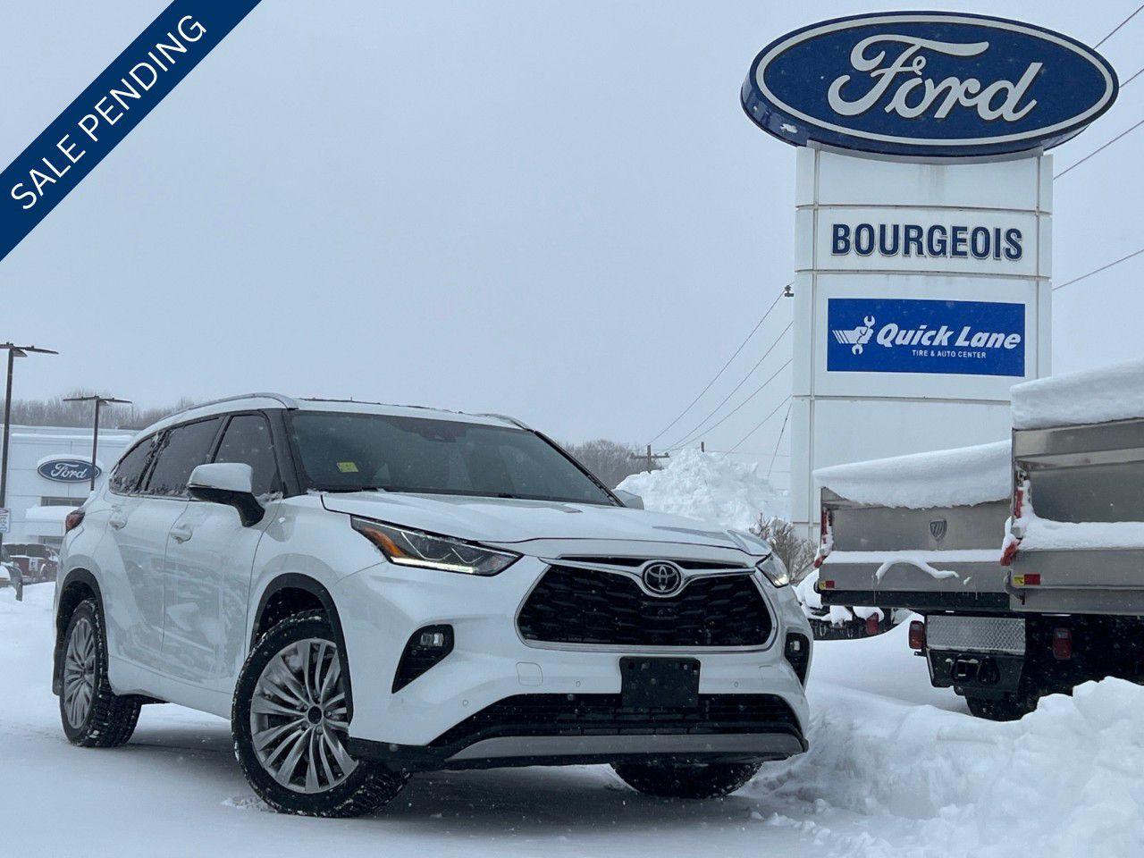 Used 2022 Toyota Highlander LIMITED AWD for sale in Midland, ON