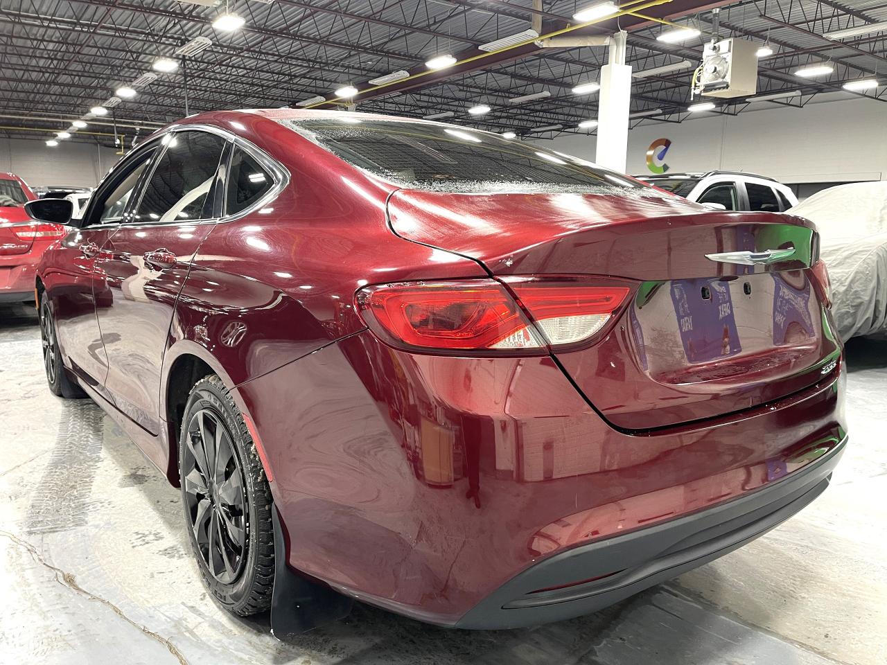 2015 Chrysler 200 LX - Photo #3