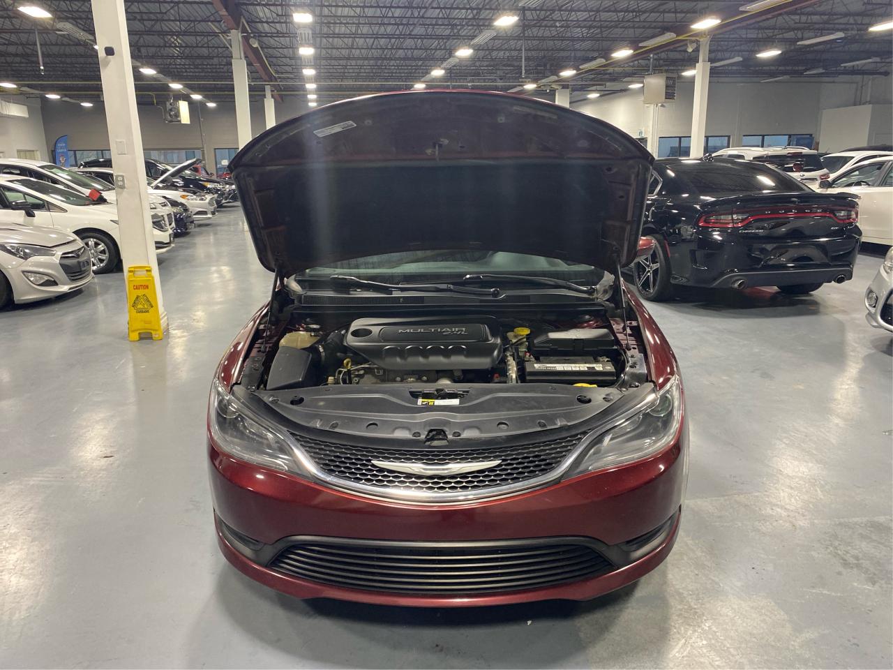 2015 Chrysler 200 LX Photo