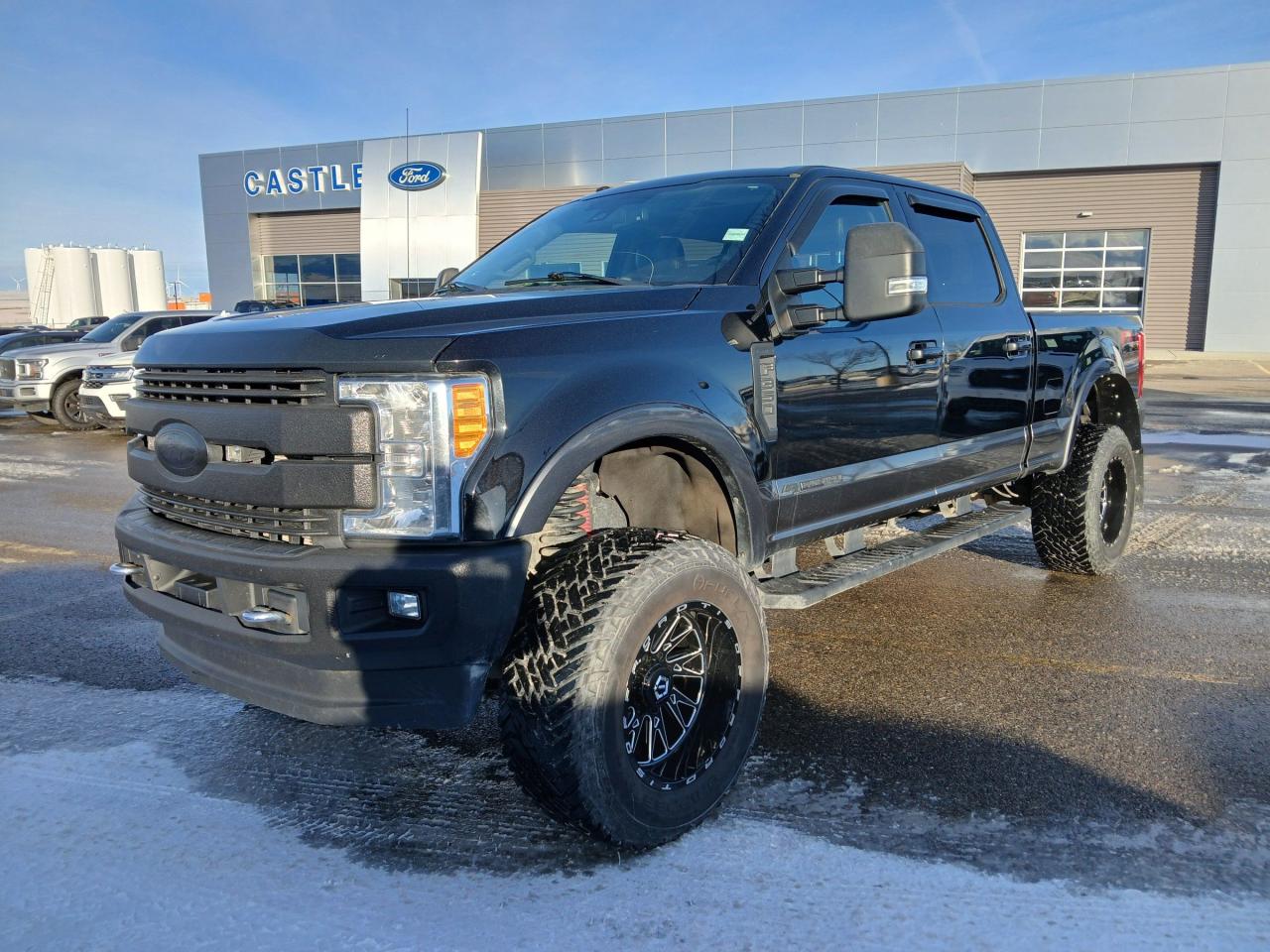 Used 2017 Ford F-350 Lariat for sale in Pincher Creek, AB