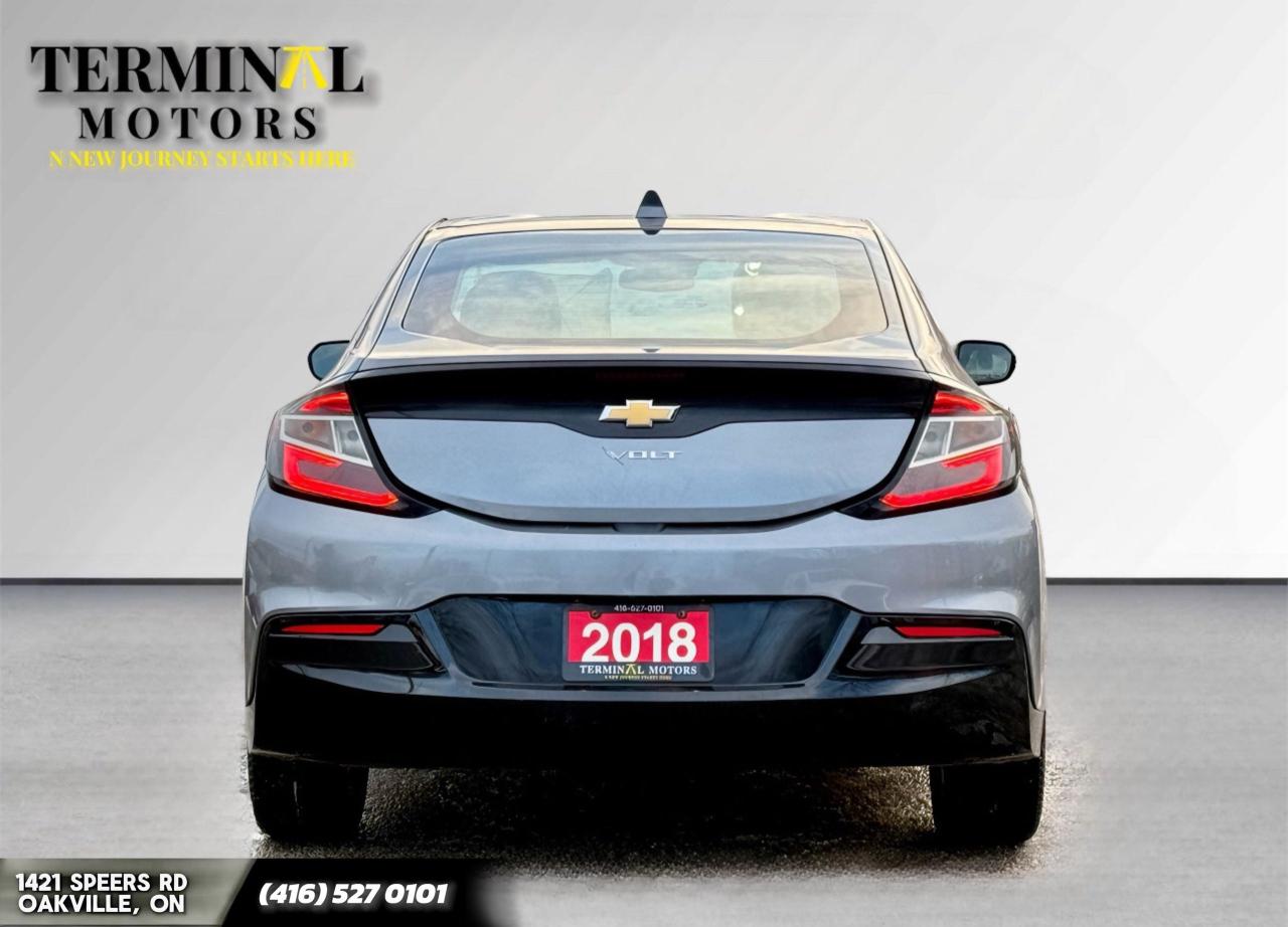 2018 Chevrolet Volt 5dr Hb Lt Photo3