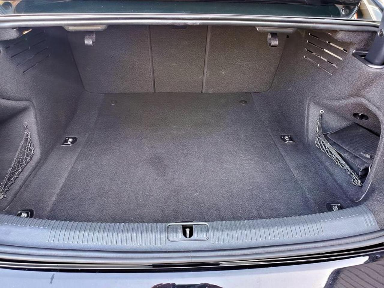 2017 Audi A4 Komfort quattro(AWD)-SUNROOF-LEATHER-HEATED SEATS - Photo #21
