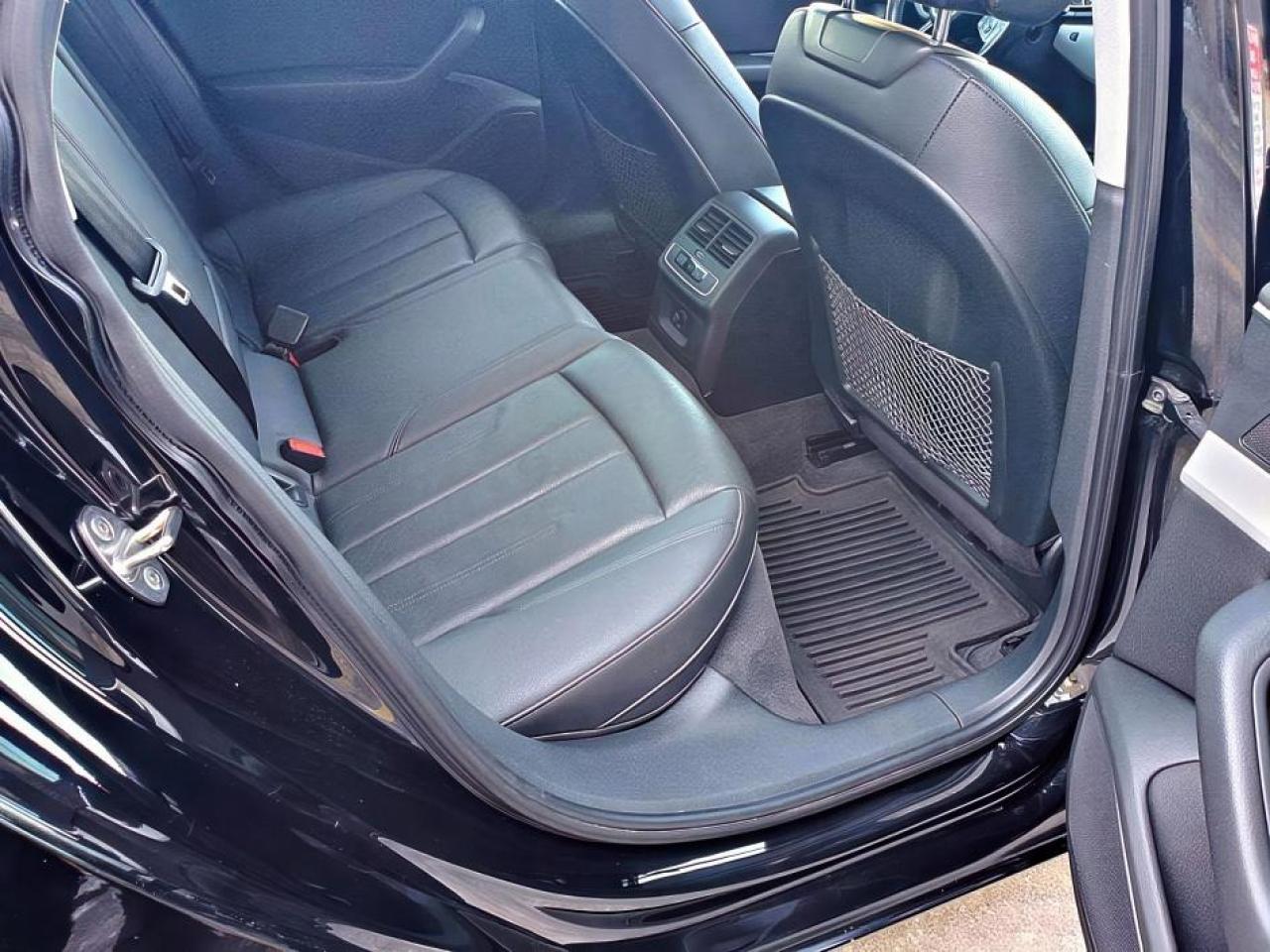 2017 Audi A4 Komfort (AWD)-"NO TAX SALE-MAX $2000-LTD TIME ONLY - Photo #19