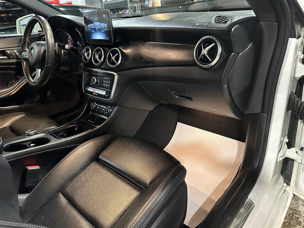 2018 Mercedes-Benz CLA 250 ELEGANT | 4 CYL | - Photo #7