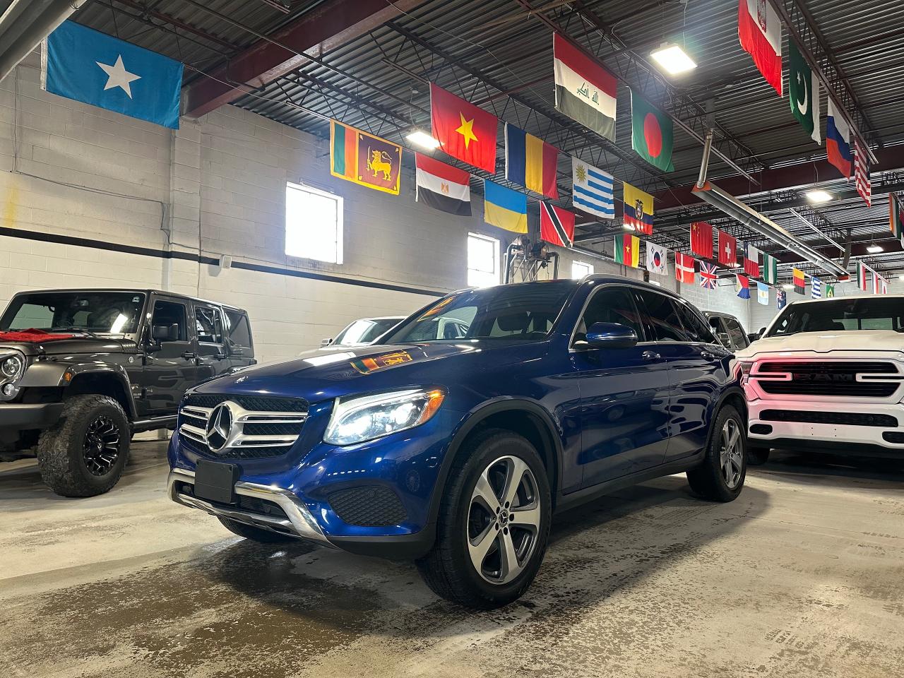 Used 2017 Mercedes-Benz GLC 300  for sale in North York, ON