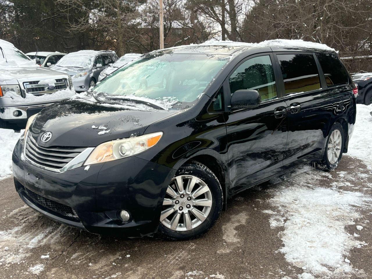 Used 2011 Toyota Sienna XLE,LEATHER,SUNROOF,CAM,SAFETY+WARRANTY INCLUDED for sale in Richmond Hill, ON