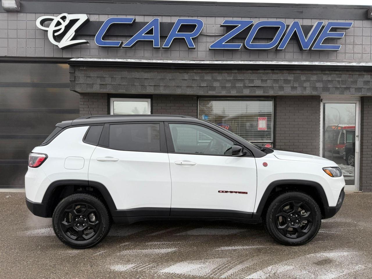 2023 Jeep Compass Trailhawk 4x4 - Photo #3