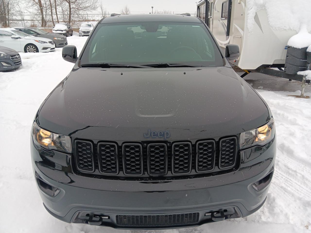 2019 Jeep Grand Cherokee Upland 4x4, Sunroof,Nav, Blindspot, BU Cam, Remote - Photo #2