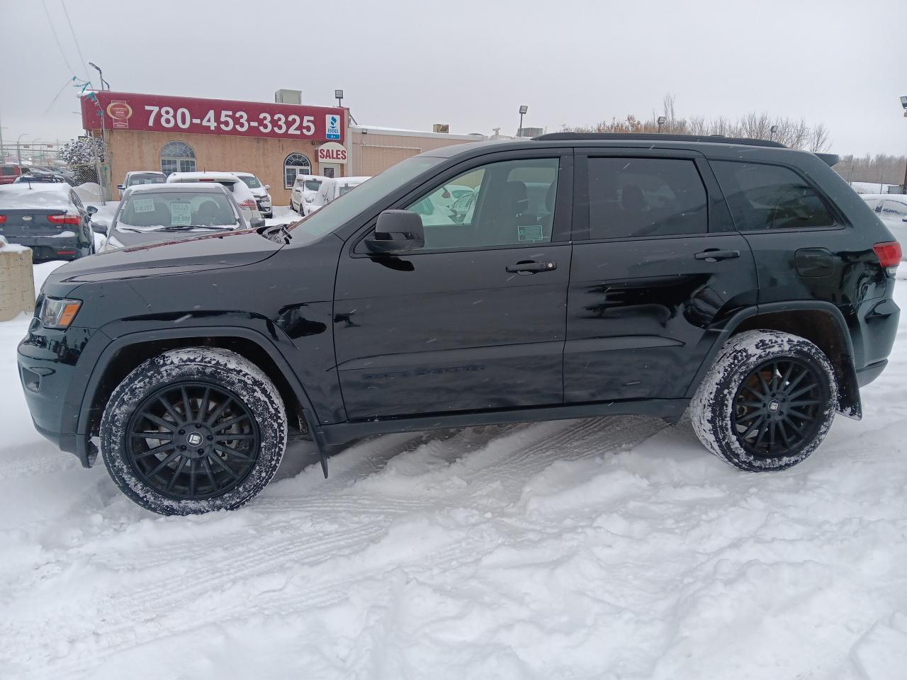 2019 Jeep Grand Cherokee Upland 4x4, Sunroof,Nav, Blindspot, BU Cam, Remote - Photo #4