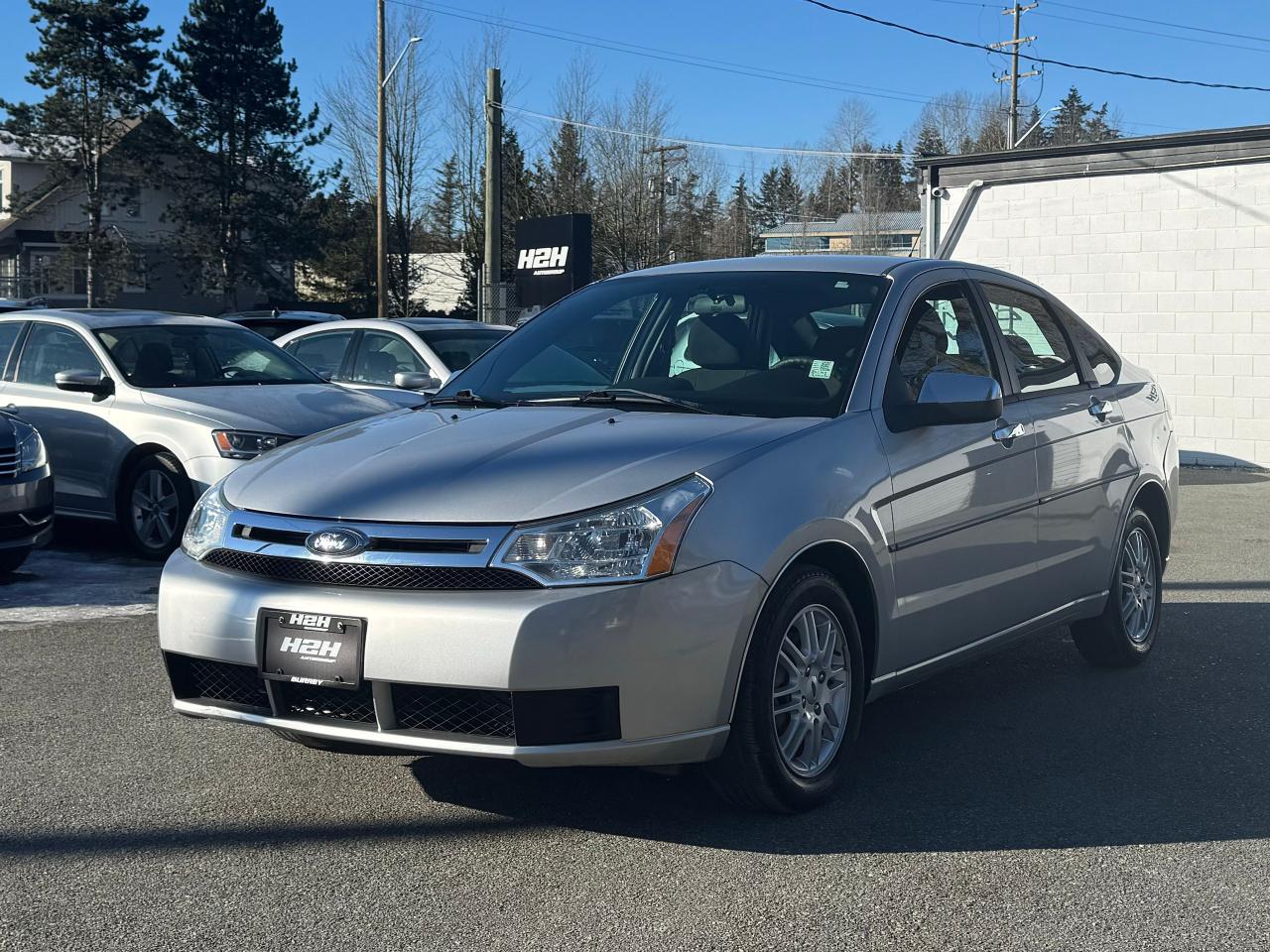 Used 2009 Ford Focus FINANCING AVAILABLE for sale in Surrey, BC