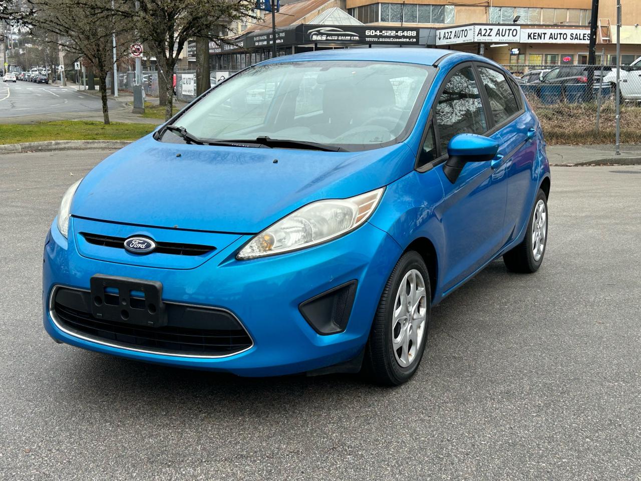 Used 2012 Ford Fiesta 5dr HB SE for sale in Burnaby, BC