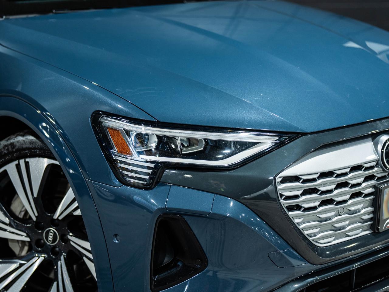 2024 Audi Q8 e-tron Quattro/PANO/NAV/22IN RIMS/HUD/360CAM/CLEAN CARFAX Photo