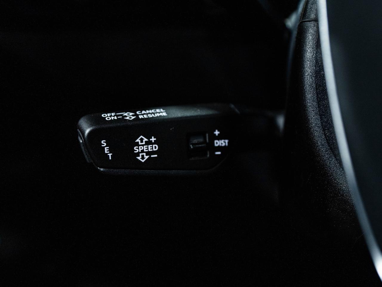 2024 Audi Q8 e-tron Quattro/PANO/NAV/22IN RIMS/HUD/360CAM/CLEAN CARFAX Photo