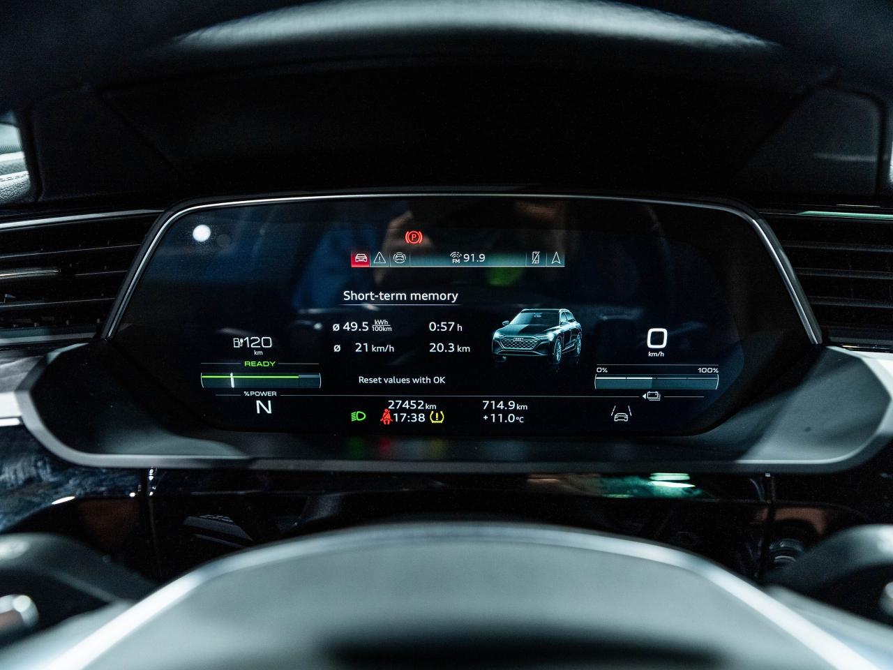 2024 Audi Q8 e-tron QUATTRO| ADAPTIVE CRUISE|1OWNER|NO ACCIDENT|LOW KM Photo