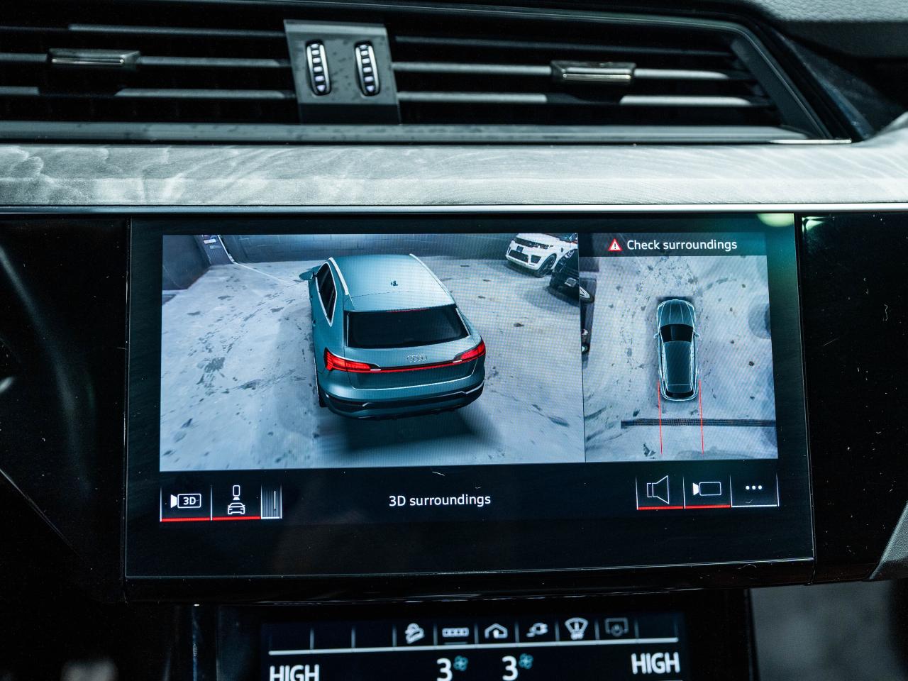 2024 Audi Q8 e-tron QUATTRO| ADAPTIVE CRUISE|1OWNER|NO ACCIDENT|LOW KM Photo