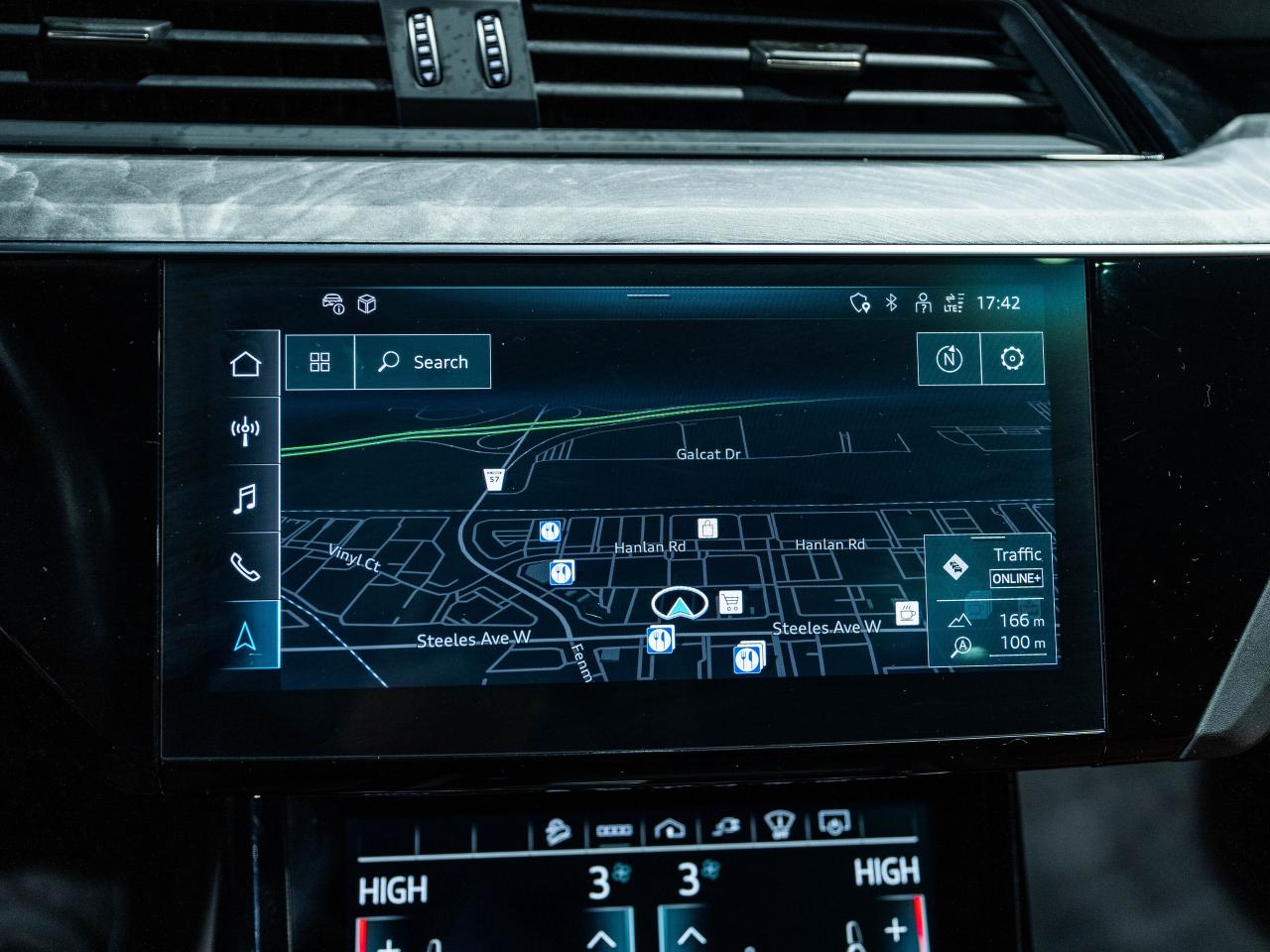 2024 Audi Q8 e-tron QUATTRO| ADAPTIVE CRUISE|1OWNER|NO ACCIDENT|LOW KM Photo