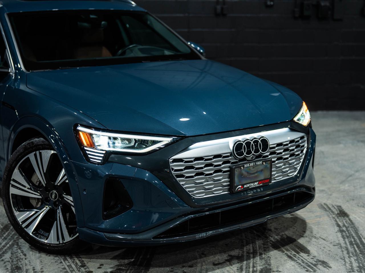 2024 Audi Q8 e-tron QUATTRO| ADAPTIVE CRUISE|1OWNER|NO ACCIDENT|LOW KM Photo