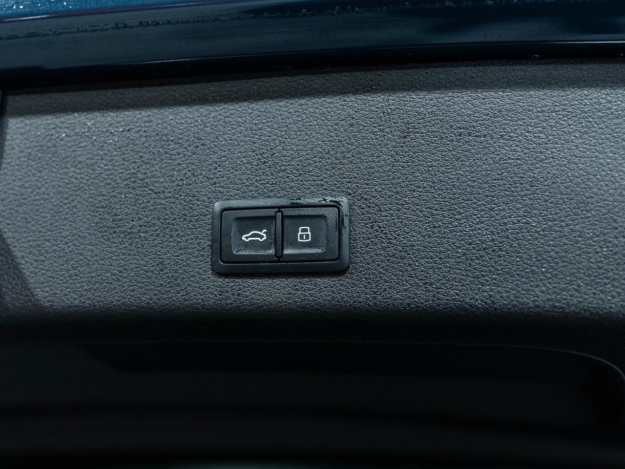 2024 Audi Q8 e-tron QUATTRO| ADAPTIVE CRUISE|1OWNER|NO ACCIDENT|LOW KM Photo