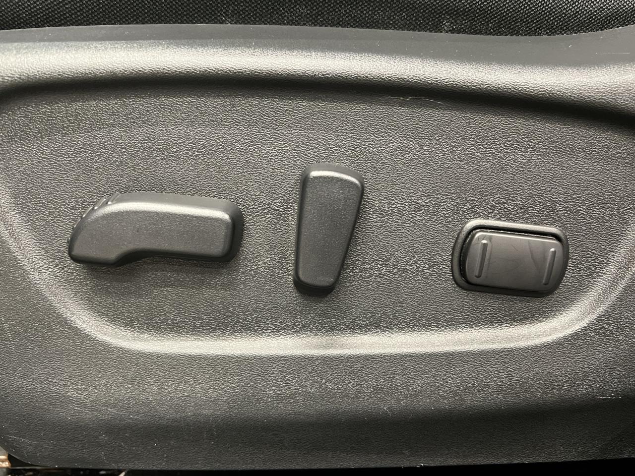12147861