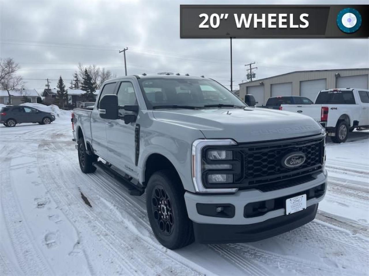2025 Ford F-350 Super Duty Lariat Photo5