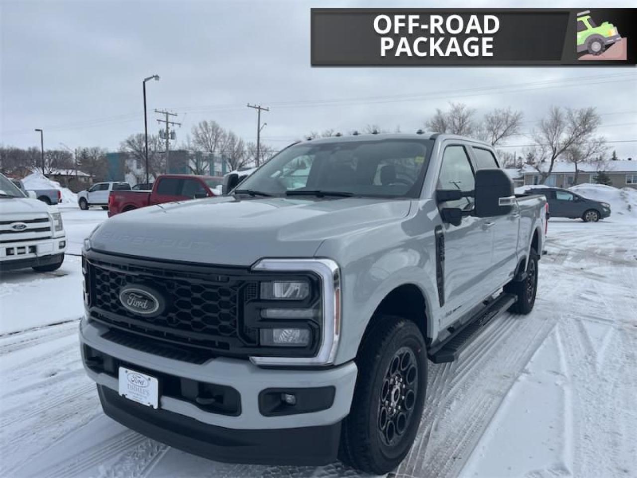 2025 Ford F-350 Super Duty Lariat Photo5