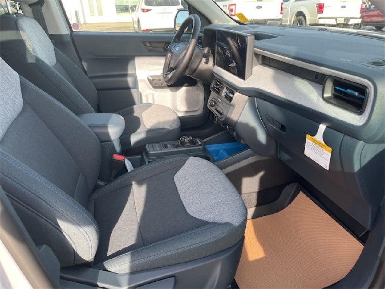 2025 Ford Maverick XLT  - Sunroof Photo5