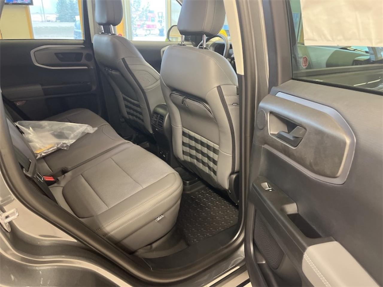 2025 Ford Bronco Sport Badlands  - Sunroof Photo5