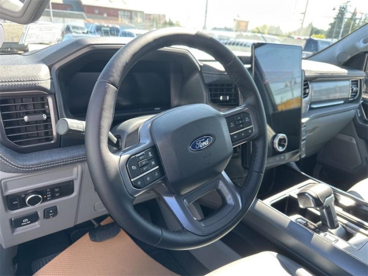 2025 Ford F-150 Lightning Flash  - Tailgate Step Photo5