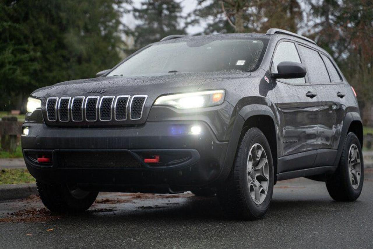Used 2020 Jeep Cherokee Trailhawk for sale in Surrey, BC