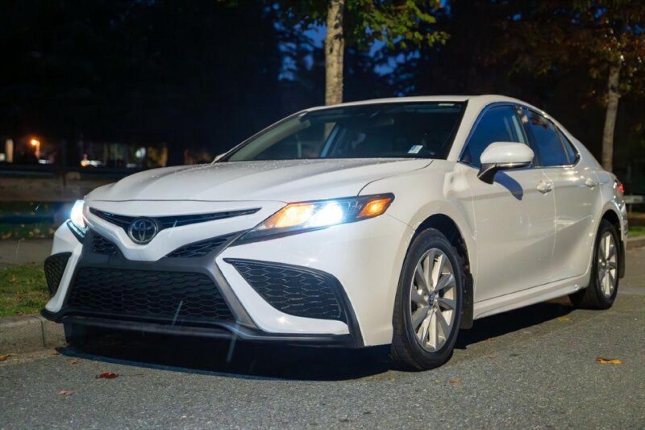 Used 2022 Toyota Camry SE for sale in Surrey, BC