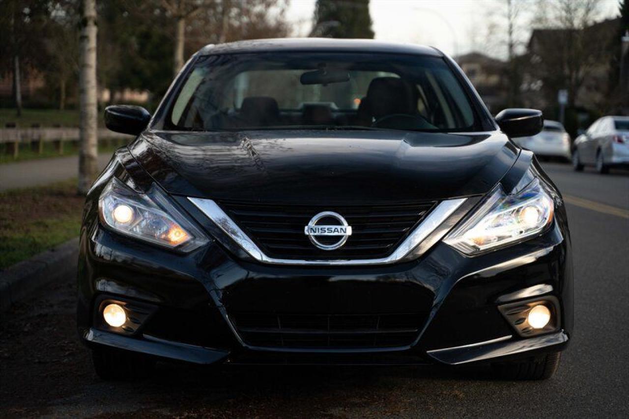 Used 2017 Nissan Altima 2.5 for sale in Surrey, BC