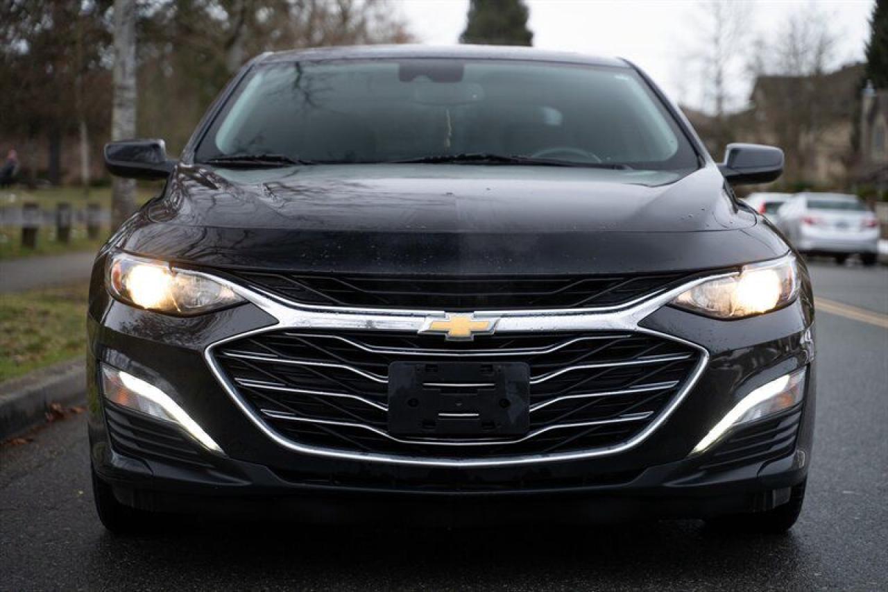 Used 2019 Chevrolet Malibu LT for sale in Surrey, BC