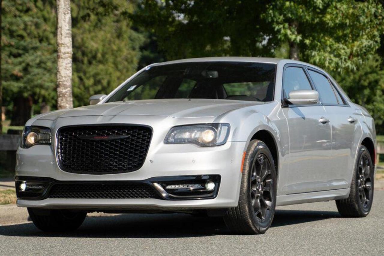 Used 2022 Chrysler 300 Series 300S for sale in Surrey, BC